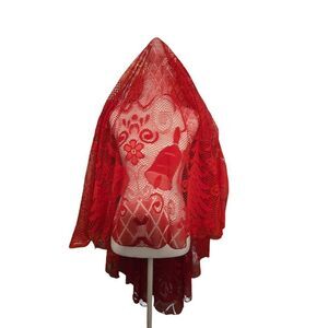 Red Lace Polyester 72" Round Tablecloth